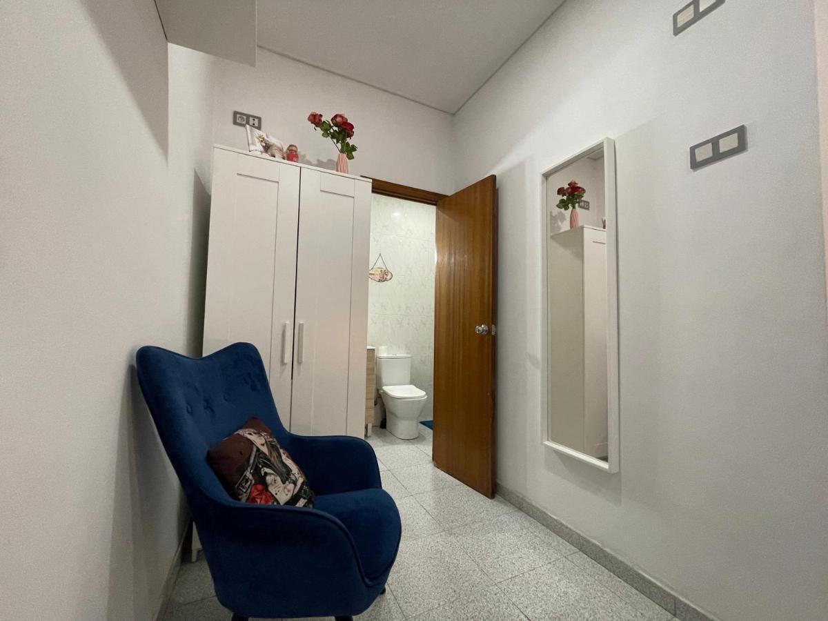 Plaza Universidad Rooms Barcelona Buitenkant foto